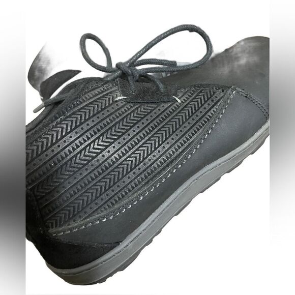 Merrell Black Ashland Chukka Ankle Boots w/Embossed Artesian Designs (Size: 7.5) - Picture 10 of 13